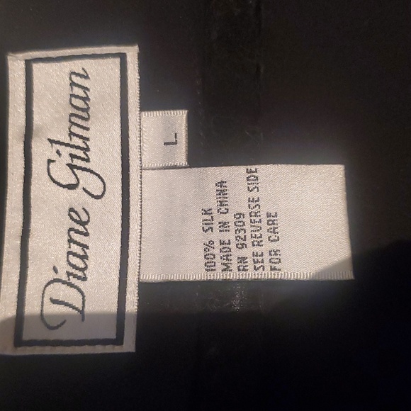 Like new! 100% silk Diane Gilman sequined tropical blouse - Picture 5 of 10